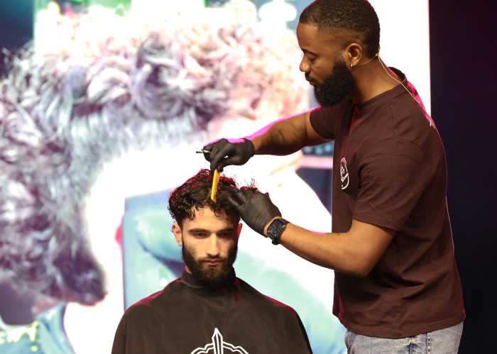 md lum scène barber