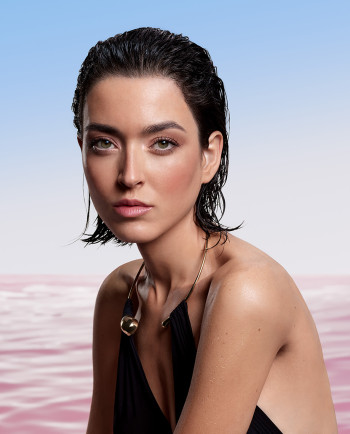 5 Camille Albane © Nicolas Valois