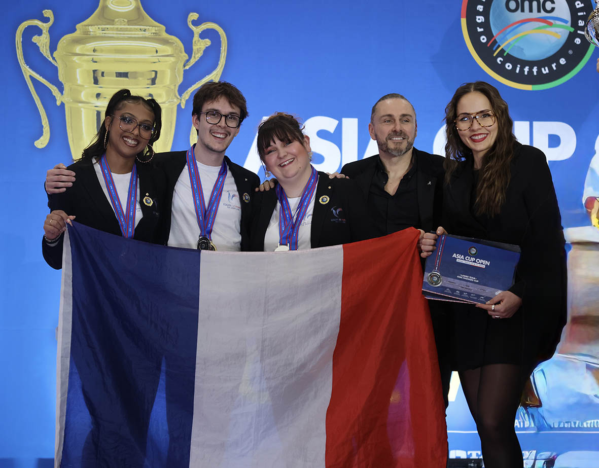 bd 2eme jacques jennifer celia