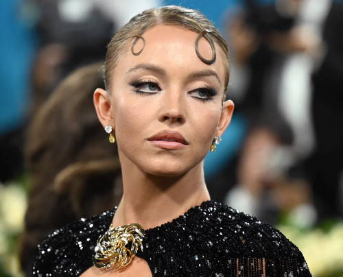 design sans titre sydney sweeney recad