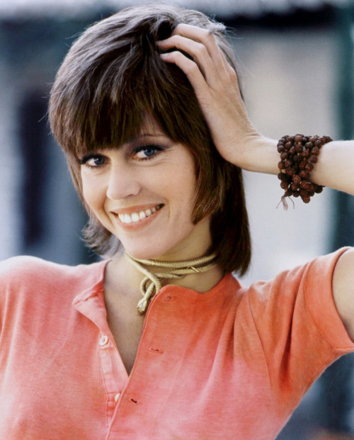 thumbnail_jane fonda 1971 jpg